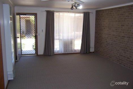 Property photo of 2/5-7 Glendaloch Court Lavington NSW 2641
