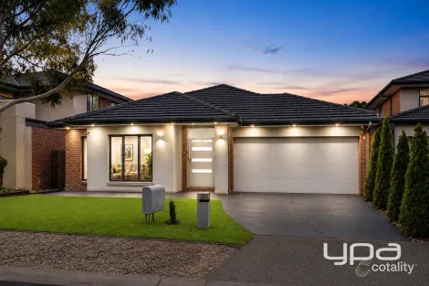 10 Andaman Pl, Point Cook, VIC 3030