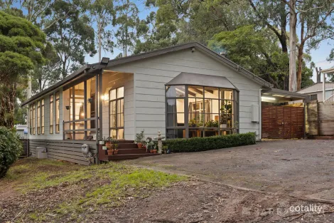 Property photo of 68 Beaconsfield-Emerald Road Emerald VIC 3782