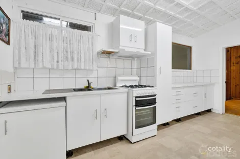 Property photo of 1 Cherrington Court Parkdale VIC 3195