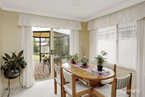 Property photo of 3 Vannon Circuit Currans Hill NSW 2567