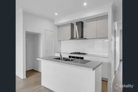 Property photo of 6 Library Road Mambourin VIC 3024