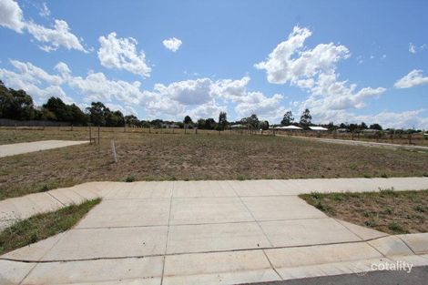 Property photo of 8 Crook Court Ballan VIC 3342