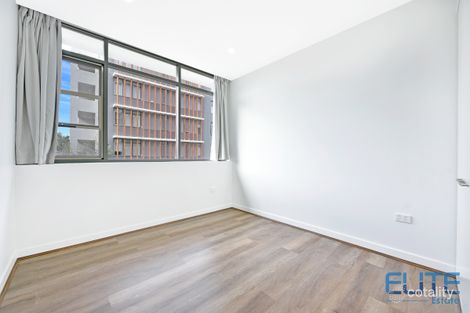 Property photo of 107/8-13 Waterview Drive Lane Cove NSW 2066