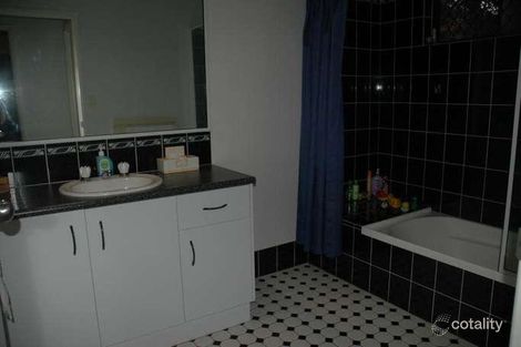 Property photo of 6 Staghorn Close Kamerunga QLD 4870