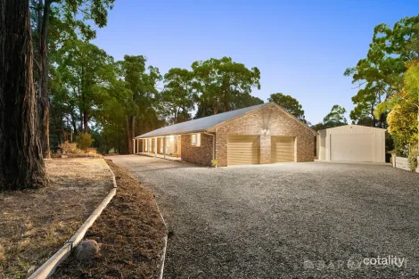 26 Majestic Dr, Emerald, VIC 3782