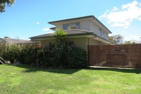 5 Flynn Tce, Sandhurst, VIC 3977