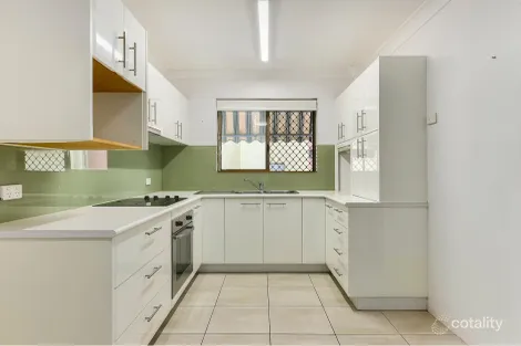 Property photo of 3/9 Waverley Road Taringa QLD 4068