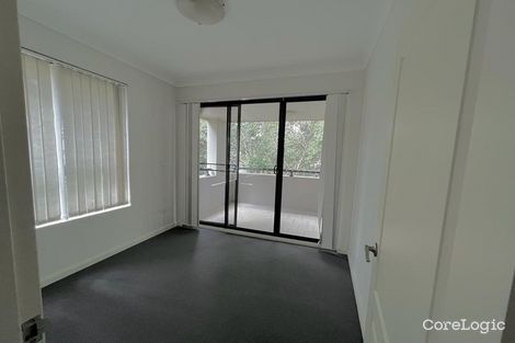 Property photo of 13/8-10 Lydbrook Street Westmead NSW 2145