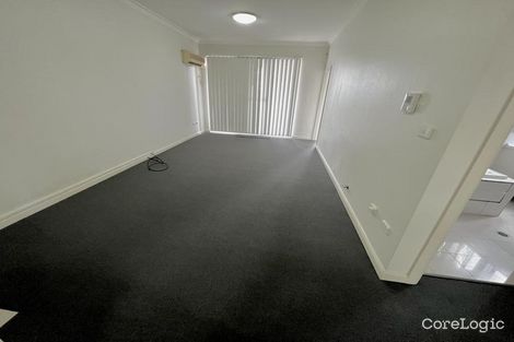 Property photo of 13/8-10 Lydbrook Street Westmead NSW 2145