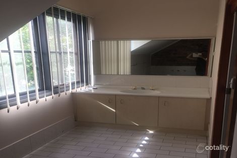 Property photo of 1/124 Lethbridge Street Penrith NSW 2750