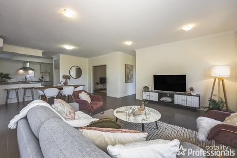 Property photo of 11 Koroit Way Aveley WA 6069