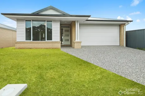 Property photo of 12 Eagle Avenue Cowes VIC 3922