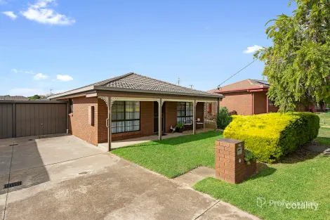 26 Pekin Rd, Maryborough, VIC 3465