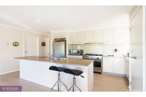 Property photo of 11 Dalray Street Sandhurst VIC 3977