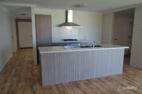 Property photo of 31 Brockagh Drive Utakarra WA 6530