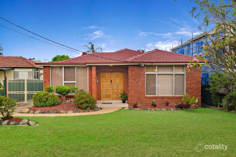 33 Lauma Ave, Greenacre, NSW 2190