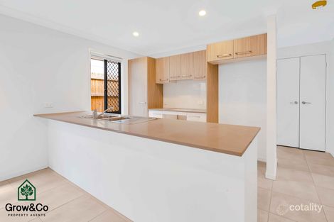 Property photo of 5 Hibiscus Close Ellen Grove QLD 4078