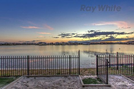 Property photo of 21 Spraypoint Drive Point Cook VIC 3030