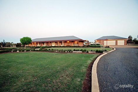 Property photo of 9 Mancini Drive Lake Wyangan NSW 2680