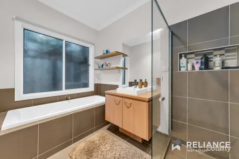 Property photo of 23 Hargrave Avenue Point Cook VIC 3030
