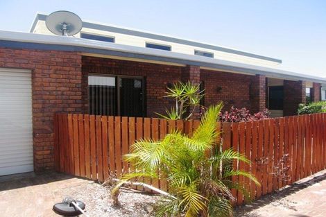 1/8 Renou Ct, East Mackay, QLD 4740