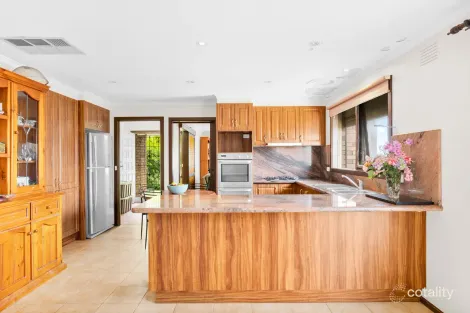 Property photo of 28 Olympic Avenue Springvale South VIC 3172