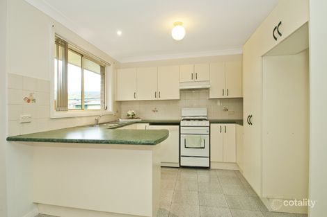 Property photo of 2/2 Barlyn Court Horsley NSW 2530