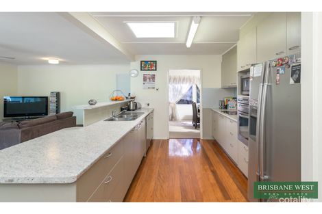 Property photo of 21 Larool Street Kenmore QLD 4069