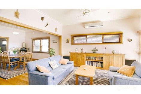 Property photo of 18 Saxby Road Glen Iris VIC 3146