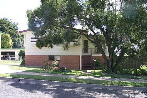 111 Wildey St, Raceview, QLD 4305