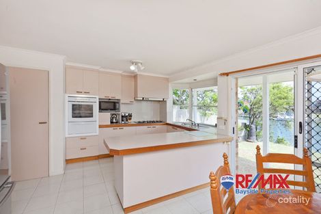 Property photo of 21 Compass Court Cleveland QLD 4163