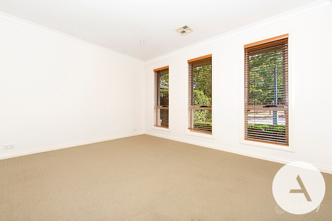 Property photo of 52 Norman Fisher Circuit Bruce ACT 2617