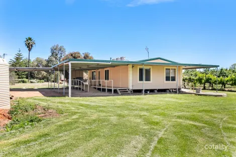50 Eighth St, Renmark North, SA 5341