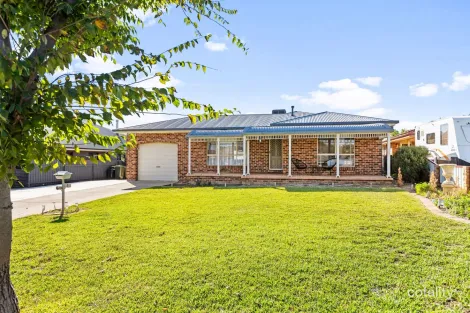 5 Nara Pl, Glenfield Park, NSW 2650