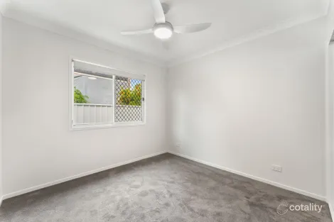 Property photo of 4 Cunningham Drive Boronia Heights QLD 4124