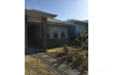 30 Creekstone Ave, Redbank Plains, QLD 4301