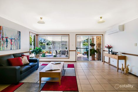 Property photo of 71 Bouganvillea Drive Middle Ridge QLD 4350