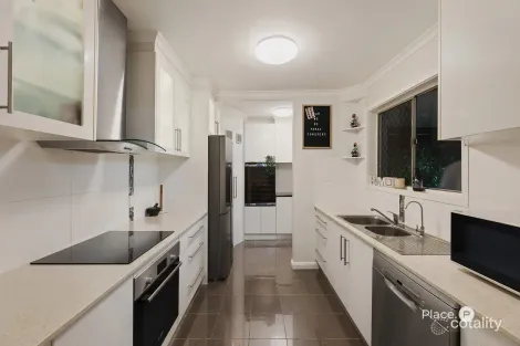 Property photo of 9 Harper Street Mount Gravatt QLD 4122