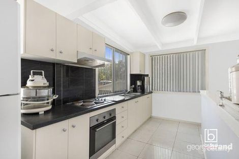 Property photo of 24 Lowana Avenue Charmhaven NSW 2263