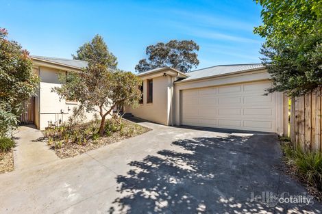 2/219 Mountain View Rd, Greensborough, VIC 3088
