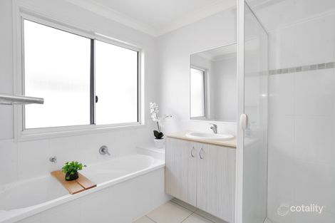 Property photo of 31 Newport Parade Blacks Beach QLD 4740