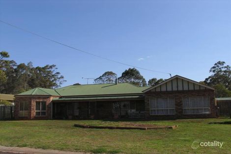 12 Blue Gum Dr, Highfields, QLD 4352