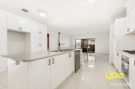 Property photo of 28 Rafter Drive St Albans VIC 3021