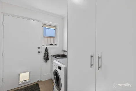 Property photo of 14 Harbour View Terrace Victor Harbor SA 5211