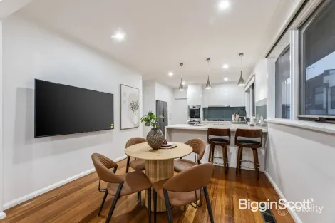 Property photo of 52 Winston Drive Doncaster VIC 3108