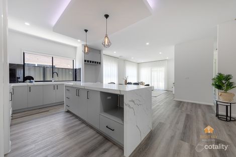 Property photo of 27 Lasio Way Donnybrook VIC 3064