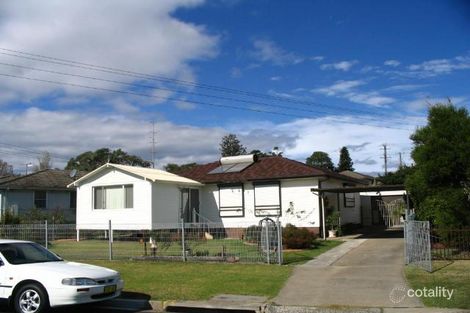 9 Trumper St, Warilla, NSW 2528