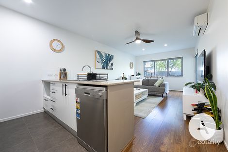 Property photo of 2/4 Thadoona Street Crace ACT 2911