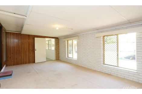 94 Casserley Ave, Girrawheen, WA 6064